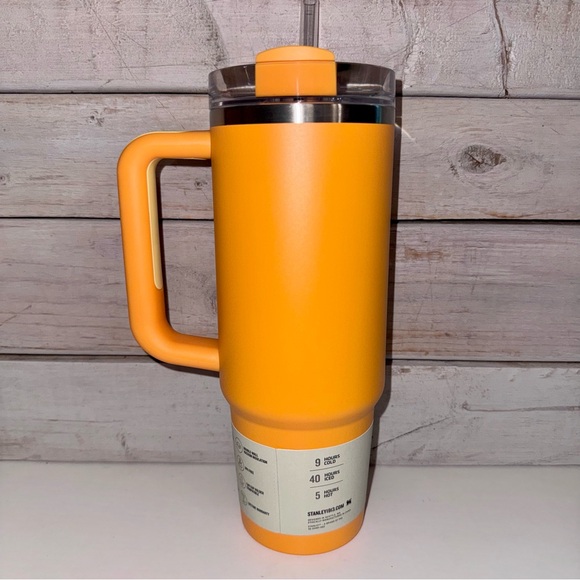 Stanley 30oz Quencher Tumbler - MARIGOLD - NWT, 2024 Target release 🌼 - Picture 3 of 7